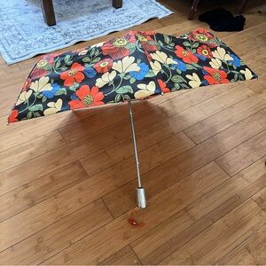 Totes Floral Patterned Umbrella - DAMAGED